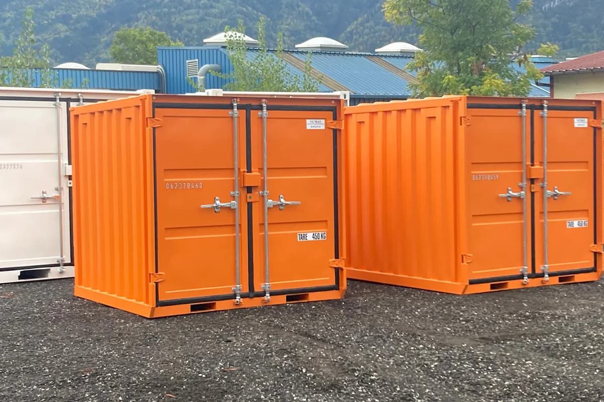 Containers colorés de stockage